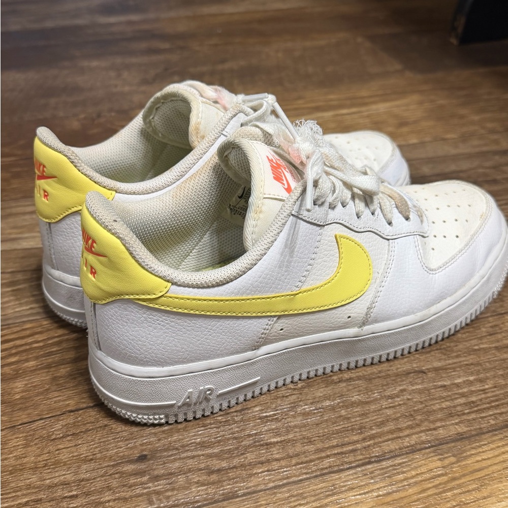 Nike Air Force 1s White/Yellow